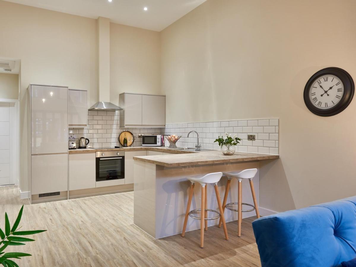 Two Bedroom Apartment By Jlj Apartments & Serviced Accommodation Birmingham - Mantella Lofts エクステリア 写真